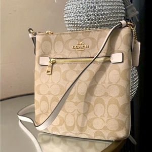 Cross body bag authentic